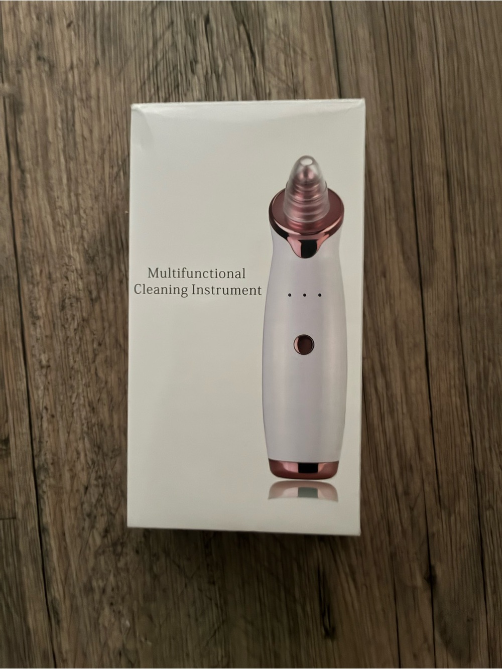 Multifunctional White and Rose Gold Facial Pore Cleaner